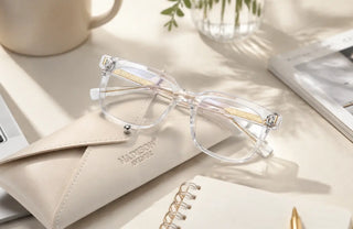 A Guide to Clear Frame Glasses