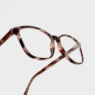 Chasing liberty Madison Avenue Sunglasses