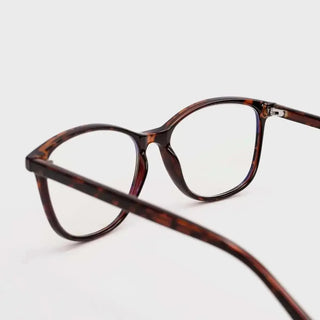 Chasing liberty Madison Avenue Sunglasses