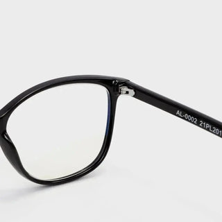 Chasing liberty Madison Avenue Sunglasses