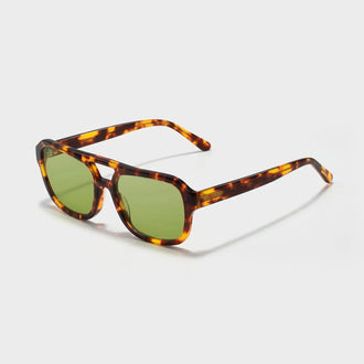 DIXIE CARTER Madison Avenue Sunglasses#Amber