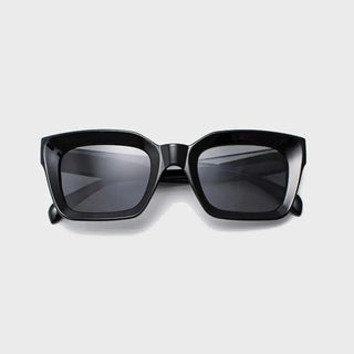 LAURA DERN - Madison Avenue Sunglasses#Black