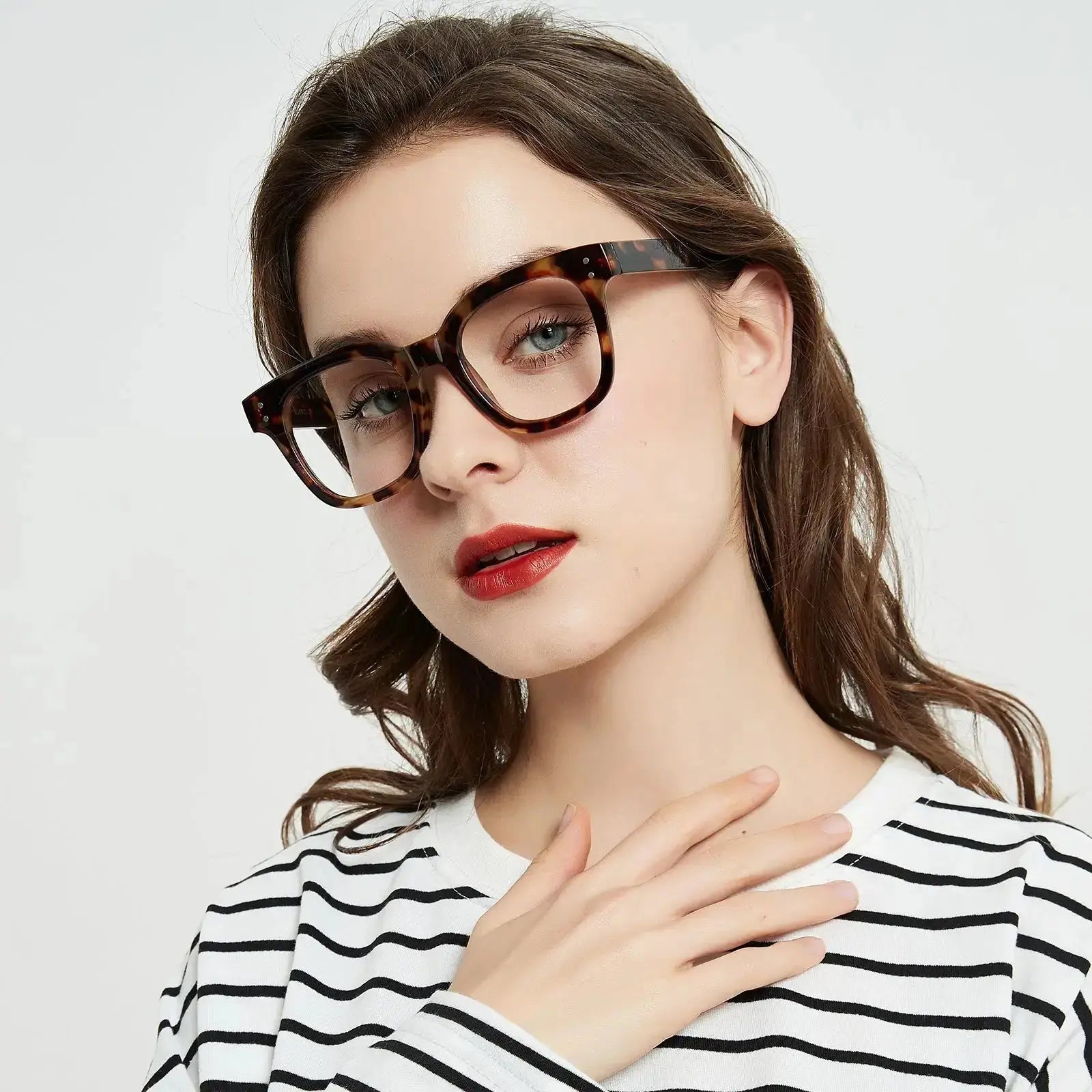 Hanna Madison Avenue Sunglasses#Tortoiseshell